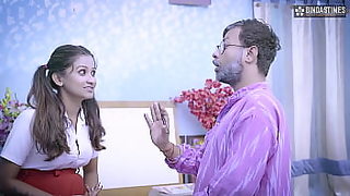 matrue milf seducing very young girl