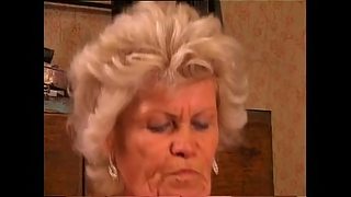 sexy granny masturbating and dirty talk