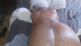 old guys eat pussy