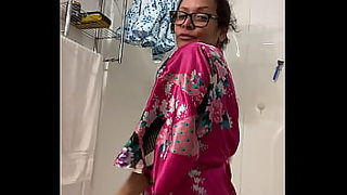 hot mom gets fucked son friend