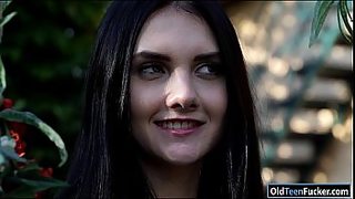 older women ypoung teen girls tubes