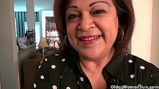 milf getting fucked in a gym