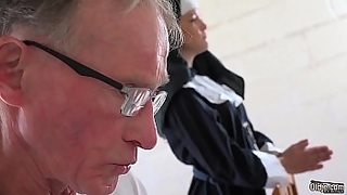 how old first time sex