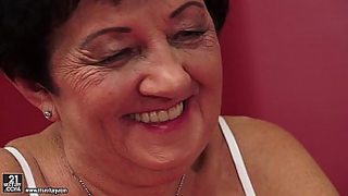 horny granny toys pussy