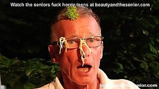 old naked housewives